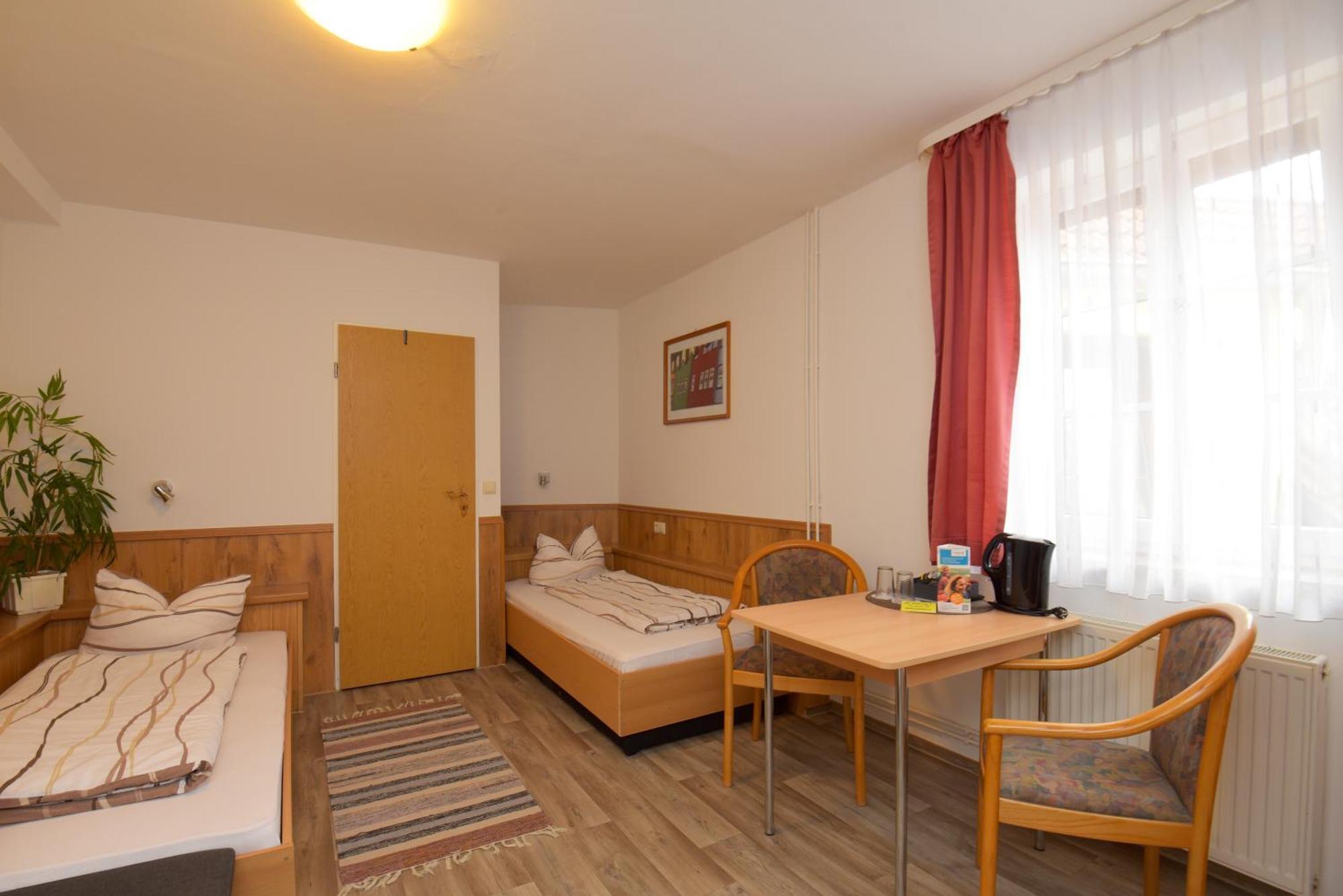 Pension Bergstube Bad Langensalza Exterior foto